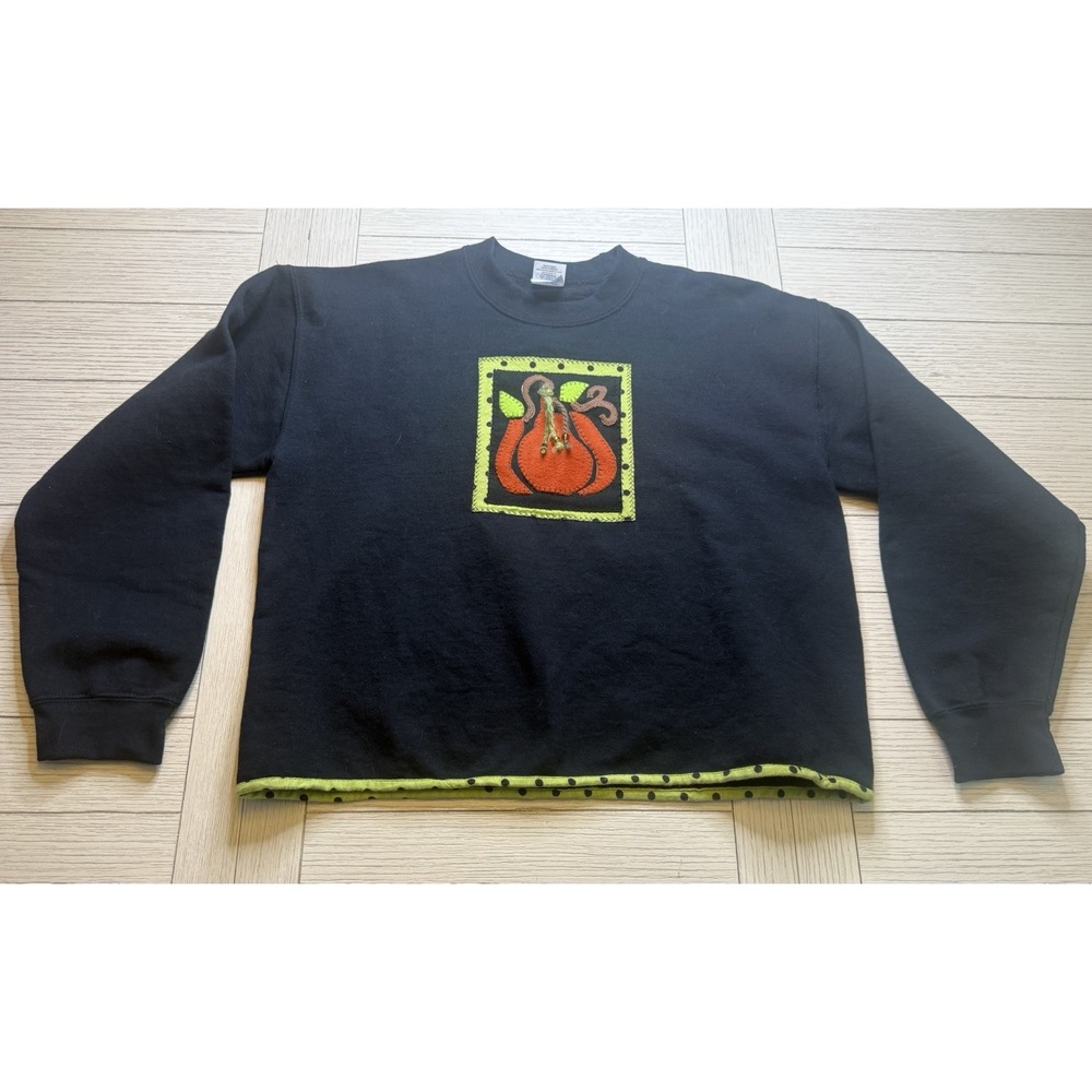 Gildan Women's Blk Sz M Fall Halloween Crewneck Sweatshirt W/ Pumpkin & Dot Trim